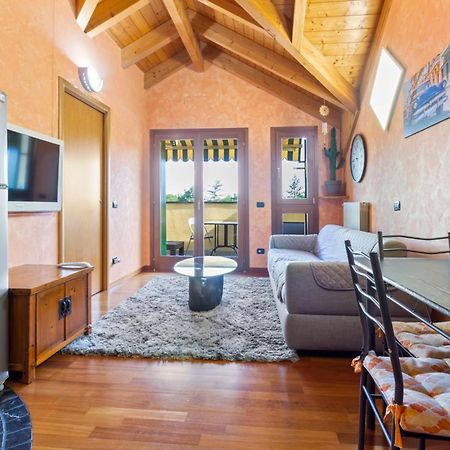 Lovely Orange House Viggiù エクステリア 写真