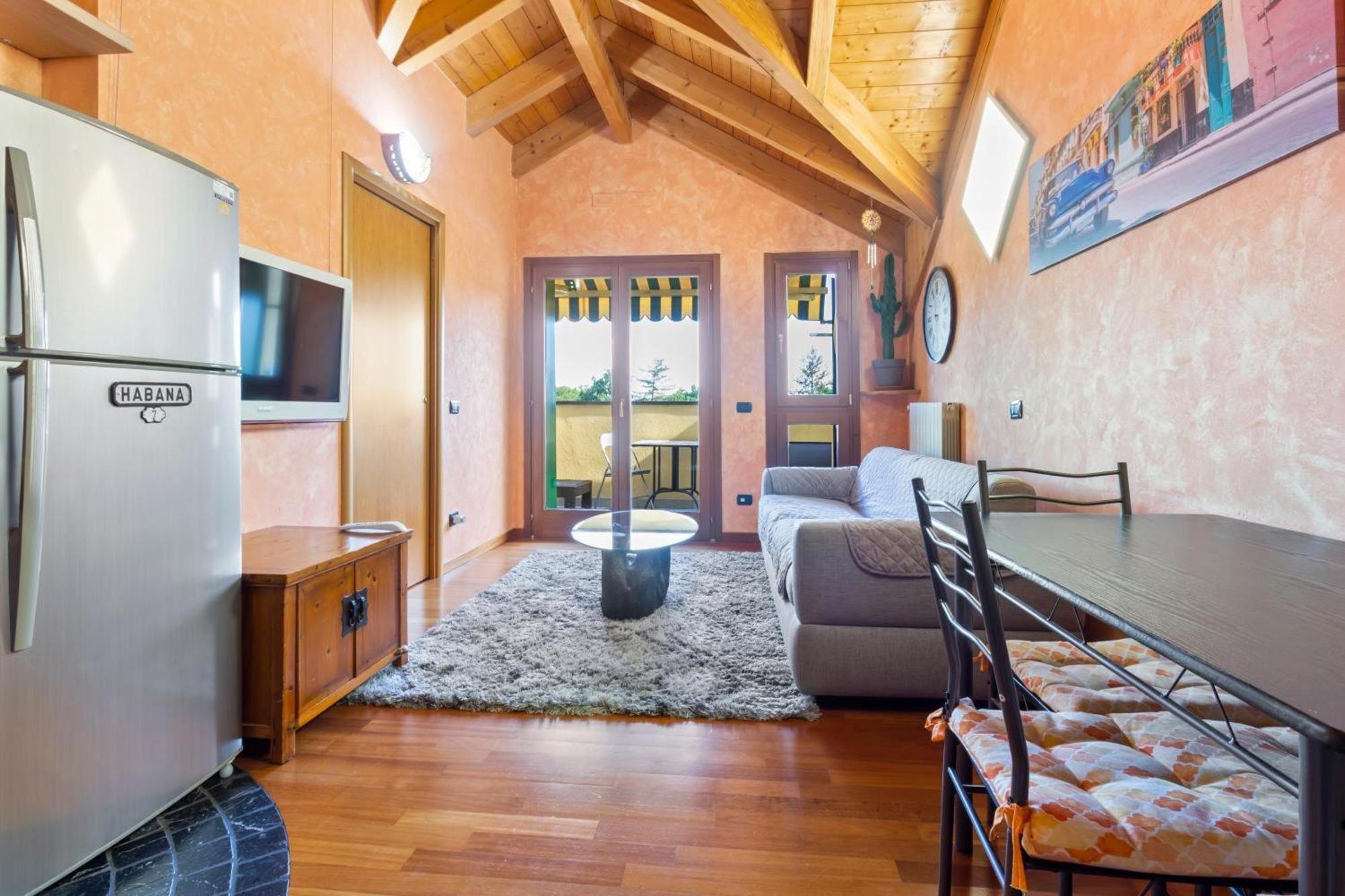 Lovely Orange House Viggiù エクステリア 写真